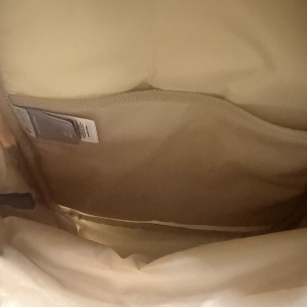 Columbia Fleece Cream and Black Backpack - Picture 15 of 15